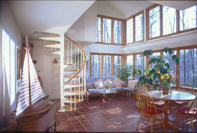 Passive heating and cooling systems work so well in this home—built by Lightworks Construction of Boulder, Colorado, when David Johnston was the company’s president—that the homeowners first thought the heating, ventilation and air- conditioning system didn’t work because it wasn’t turning on.
